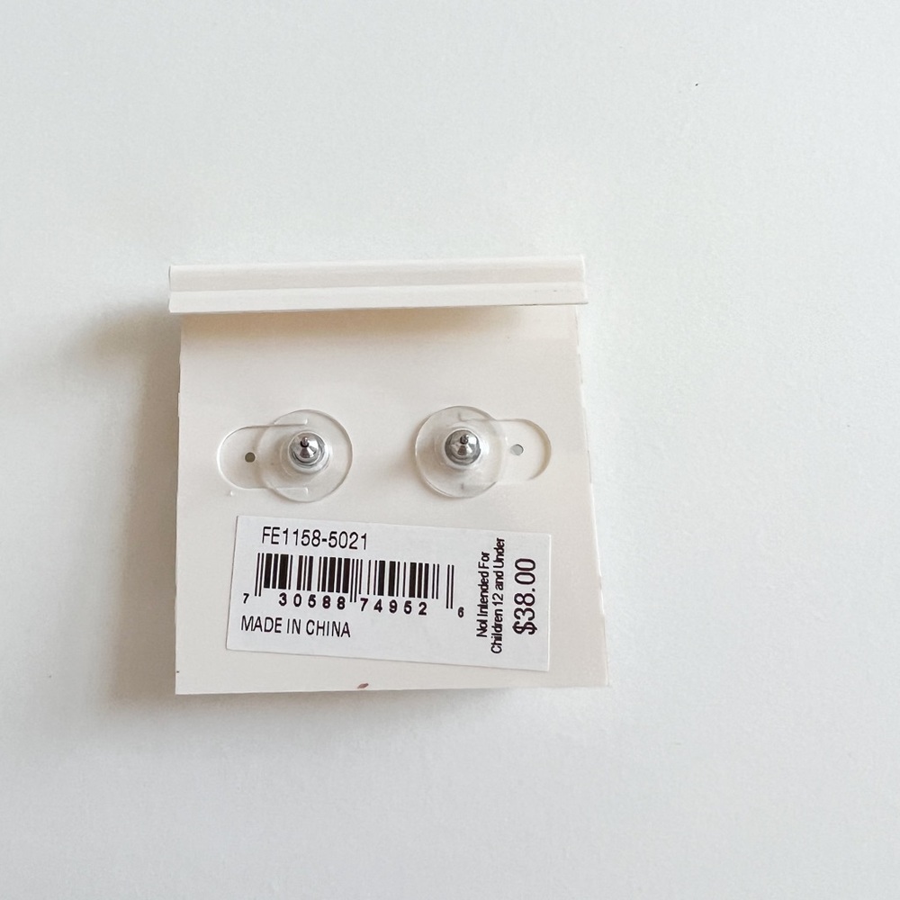 2/$15 NWT French Connection Stone Earrings - Picture 3 of 4